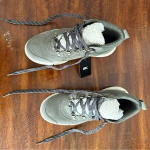 Sorel Gray Lace Up Boots